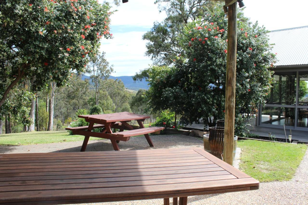 Elfin Hill Vineyard Accommodation Pokolbin Exteriör bild